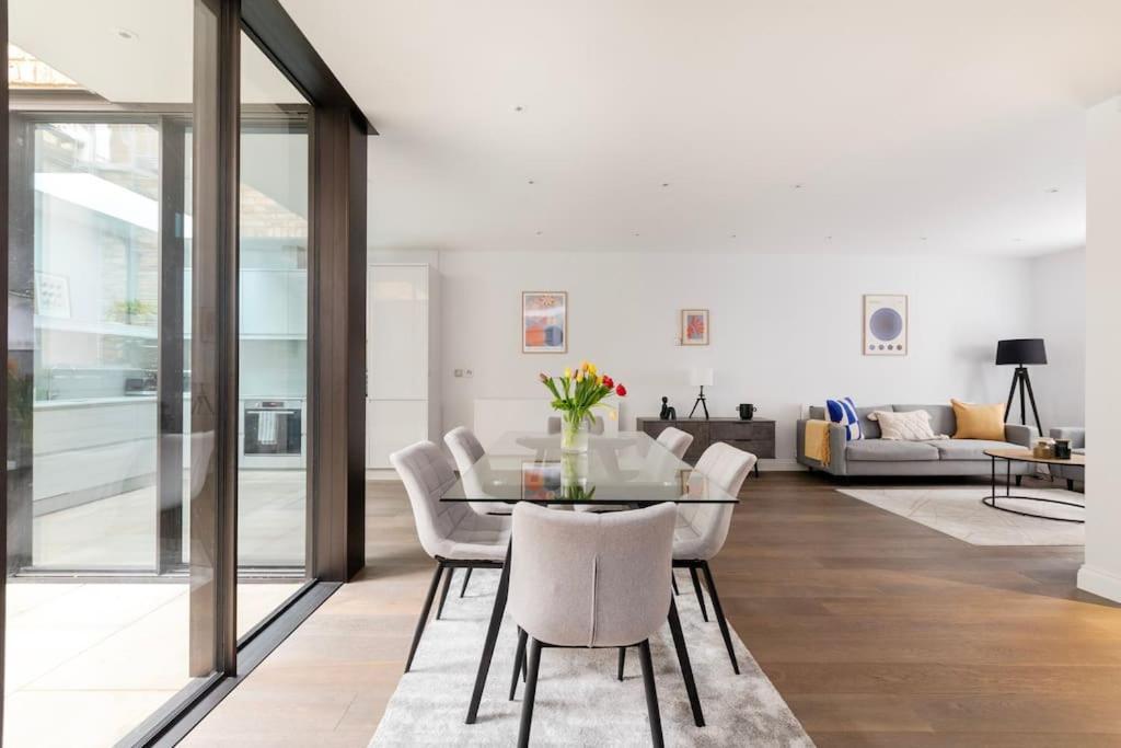 Modern House In South Kensington Apartment London Exterior photo